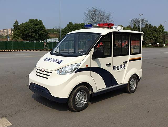 绿色守护智慧巡航林立五菱校园电动巡逻车守护校园安全新篇章(图1)