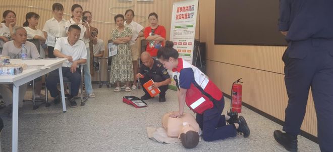 青春志愿·守护生命│防灾减灾应急安全志愿服务进社区(图3)