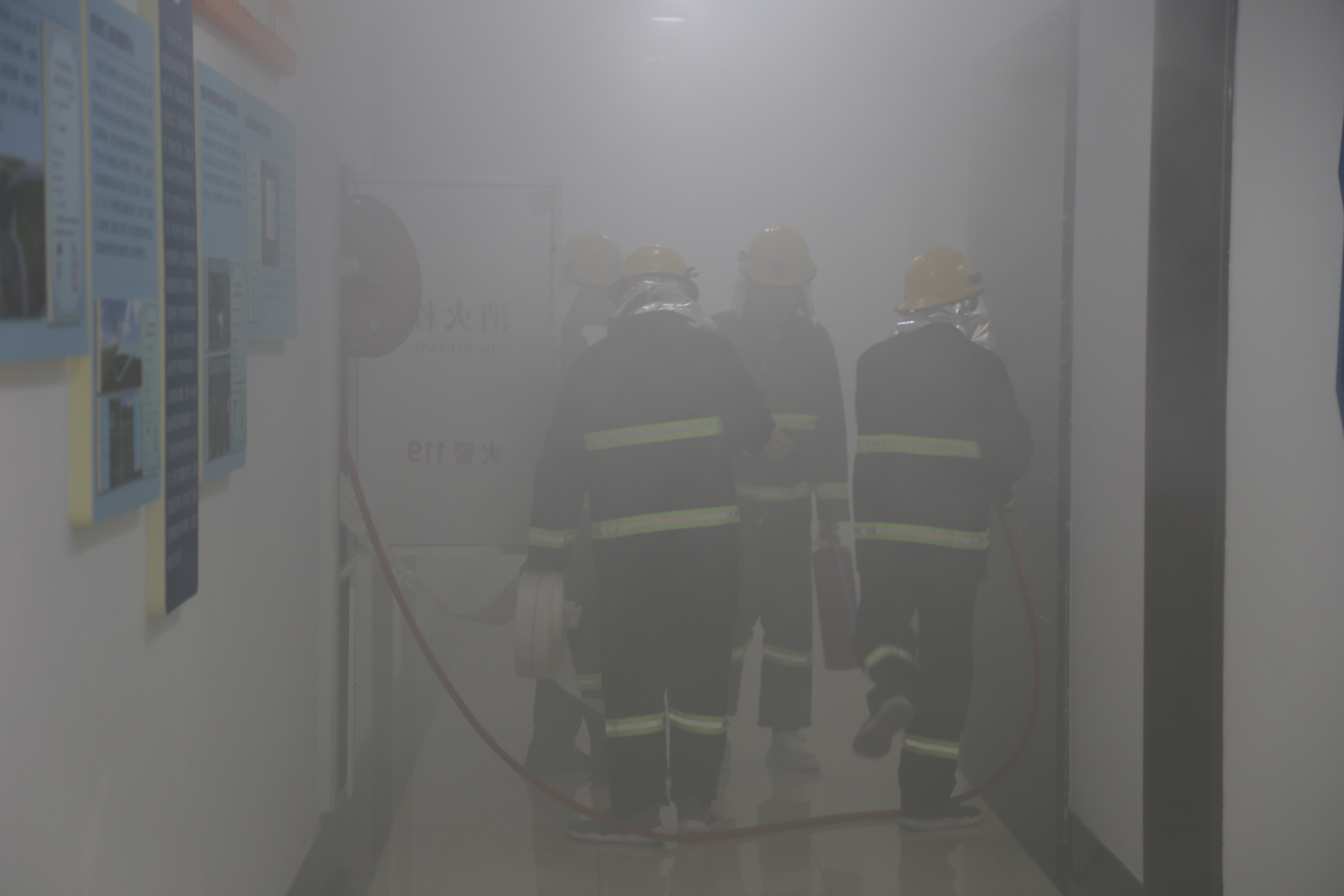 海口国家高新区项目建设热潮涌动服务加码项目快进(图1)