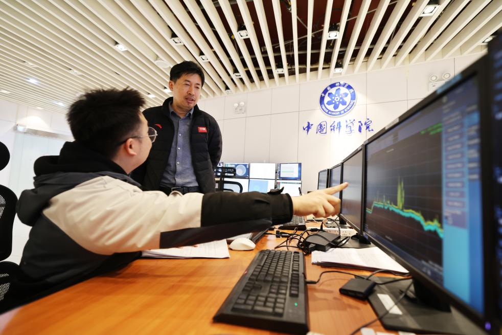 和总书记面对面·新春特辑蒸蒸日上的年景欣欣向荣的家国(图7)