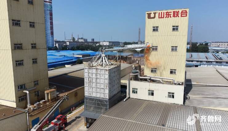 潍坊昌乐：政企携手参与应急演练织密饲料兽药行业“安全网”(图1)