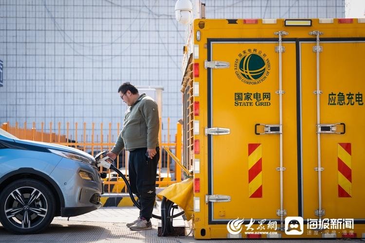 占地1平方米的应急安全舱走入家庭高层火灾逃生新选择(图1)